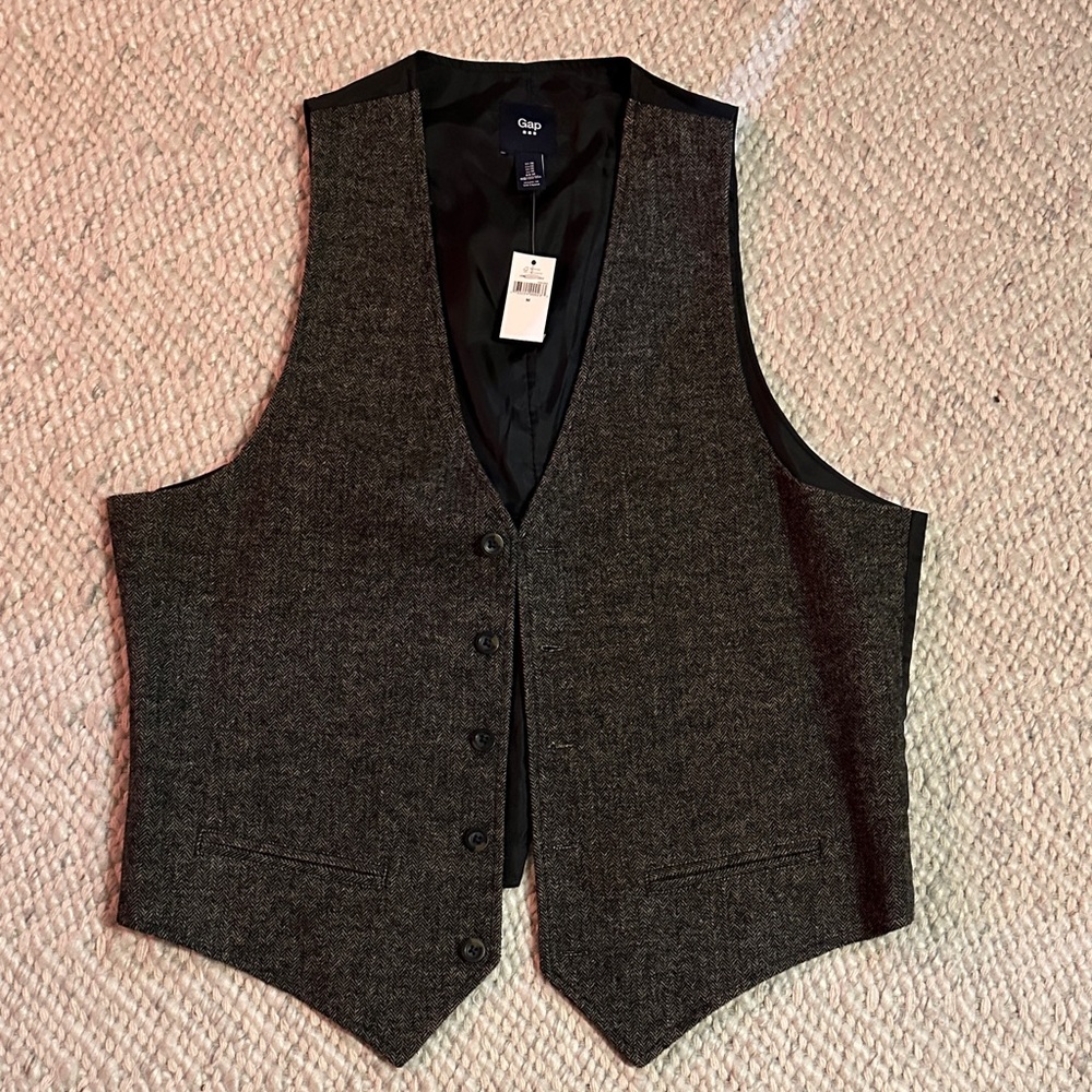 Gap Button-Up Vest